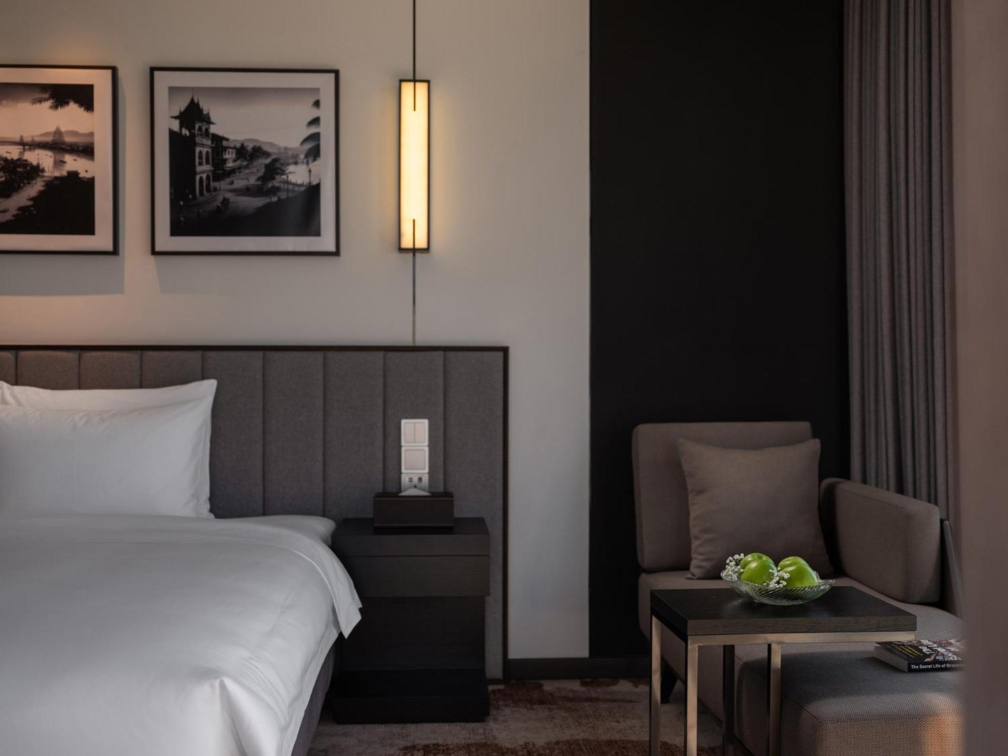 Crowne Plaza Danang City Centre By Ihg Экстерьер фото