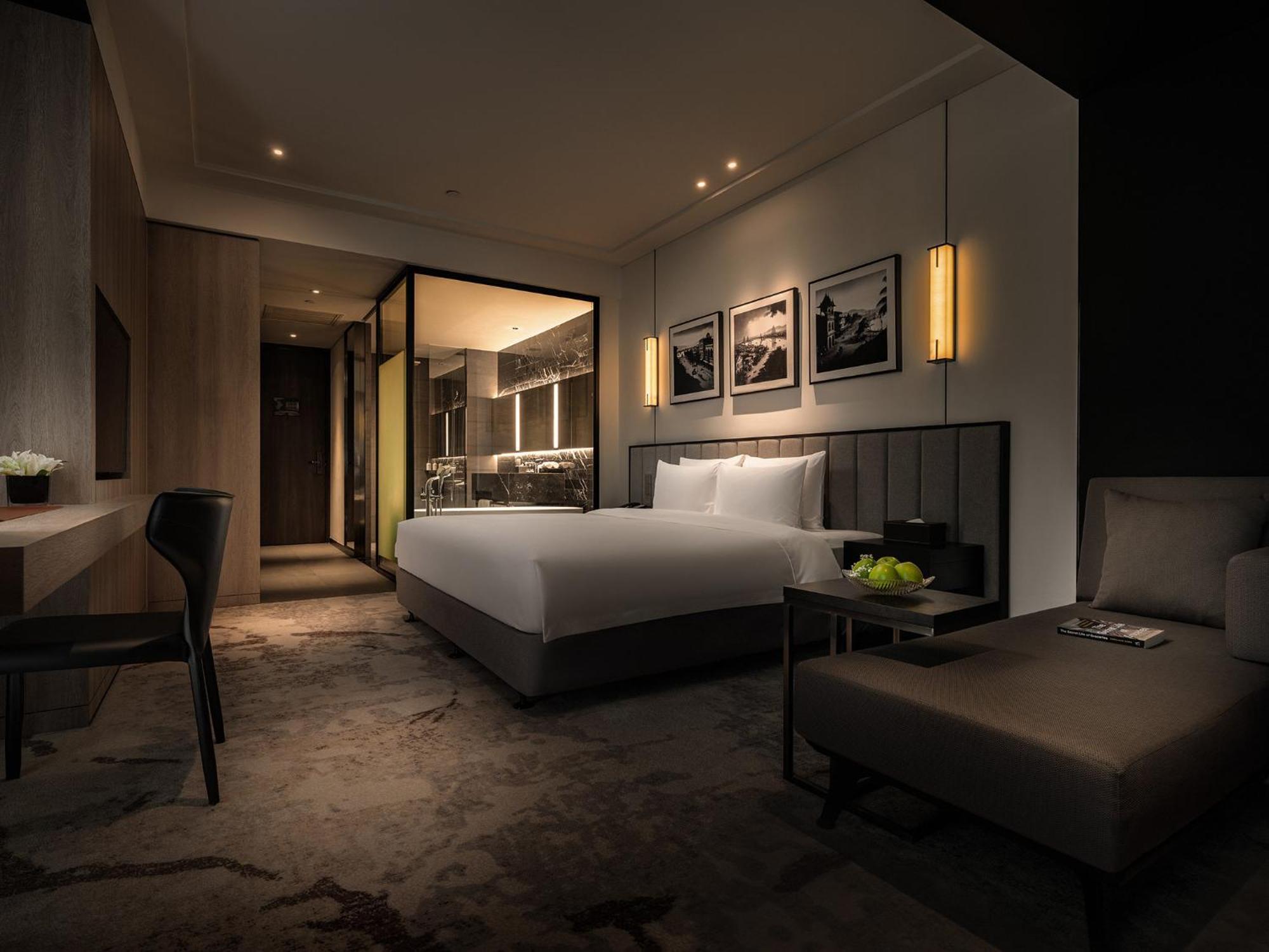 Crowne Plaza Danang City Centre By Ihg Экстерьер фото