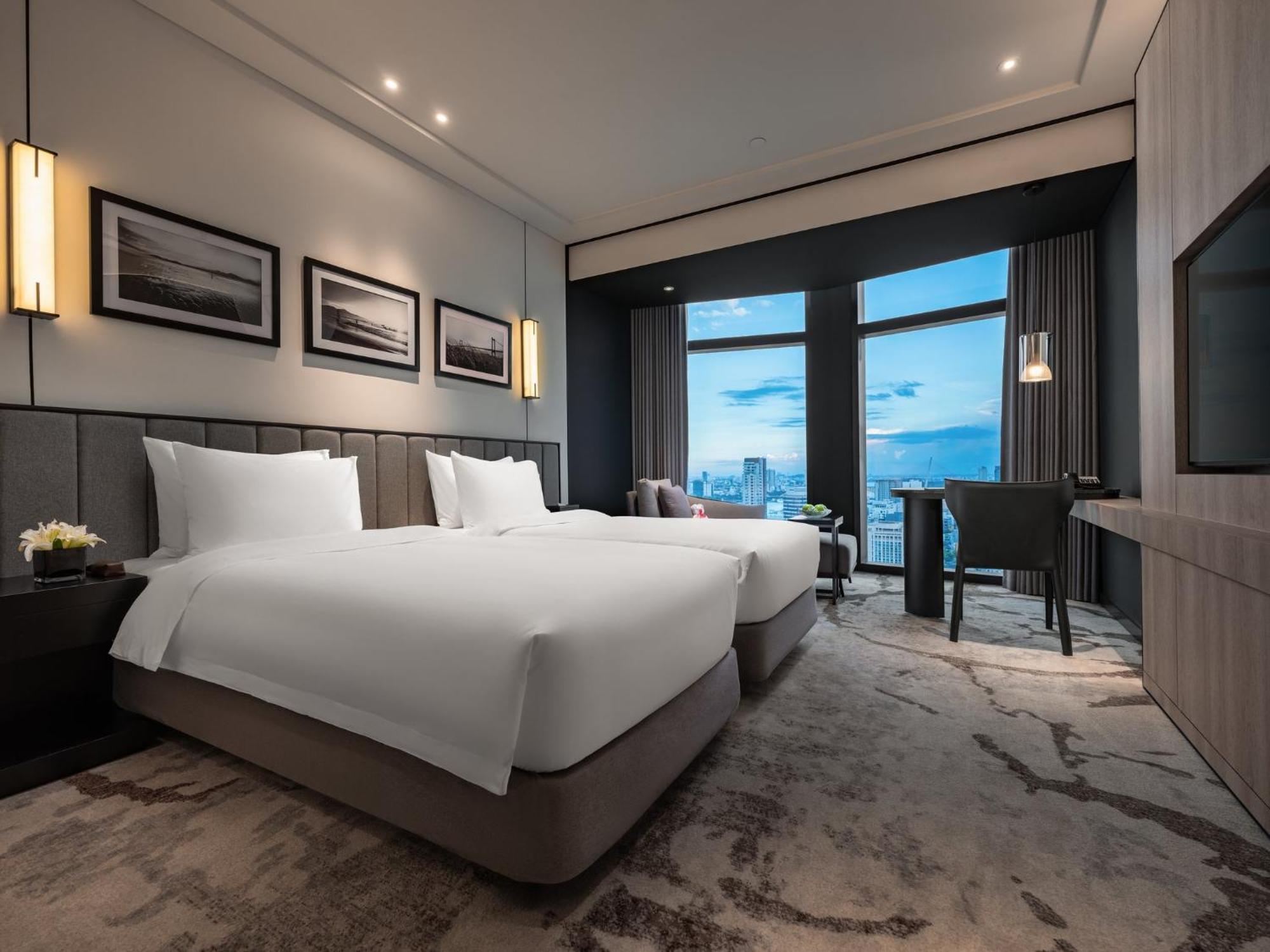 Crowne Plaza Danang City Centre By Ihg Экстерьер фото