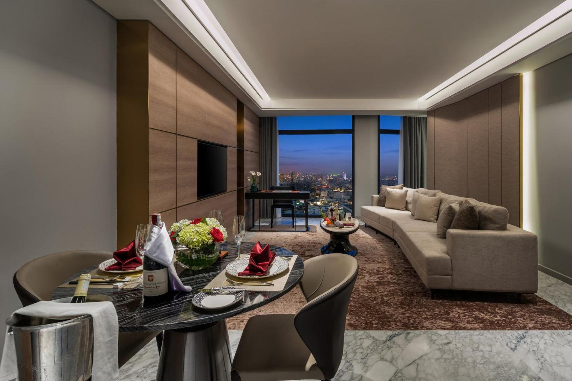 Crowne Plaza Danang City Centre By Ihg Экстерьер фото