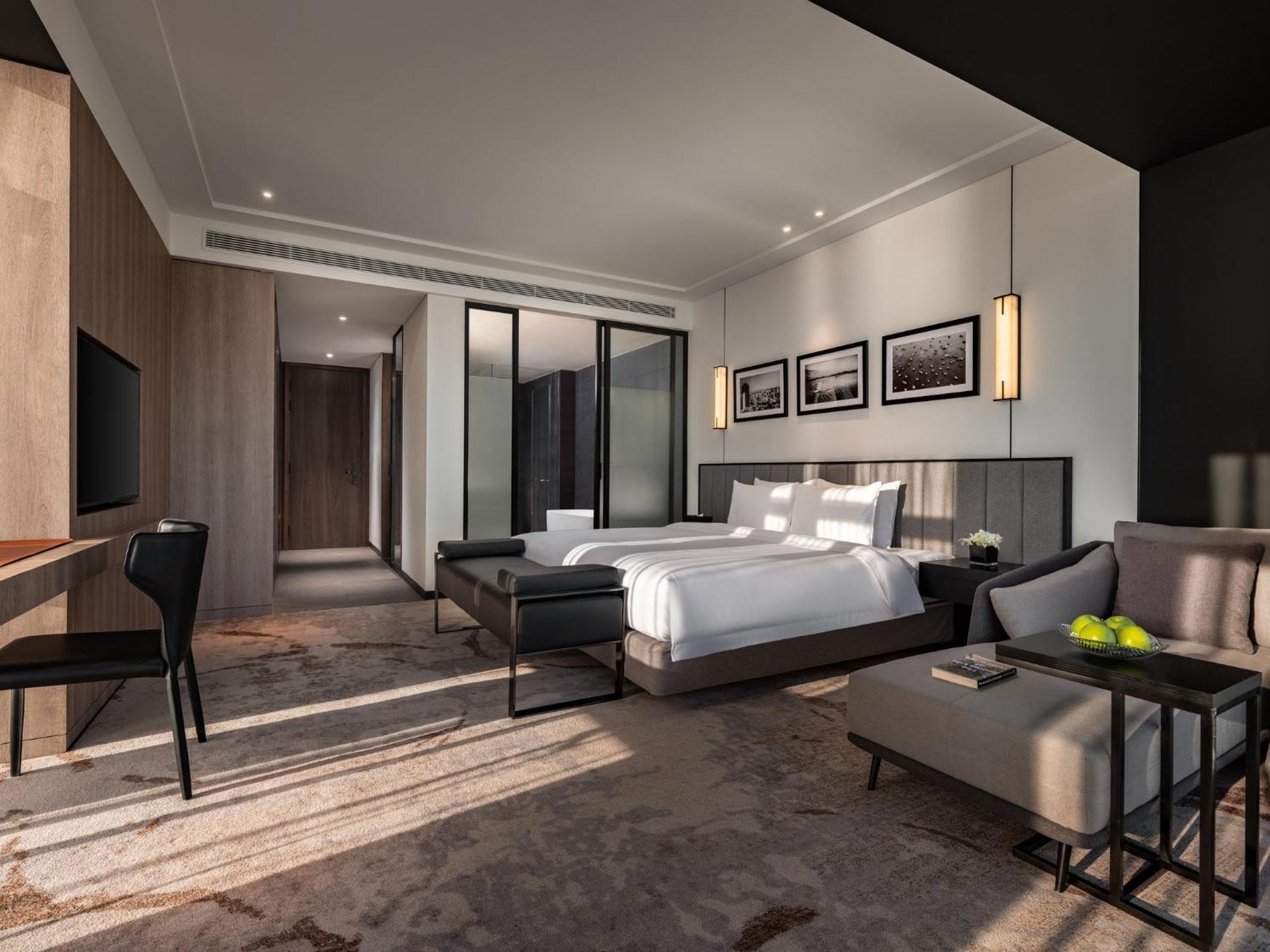 Crowne Plaza Danang City Centre By Ihg Экстерьер фото