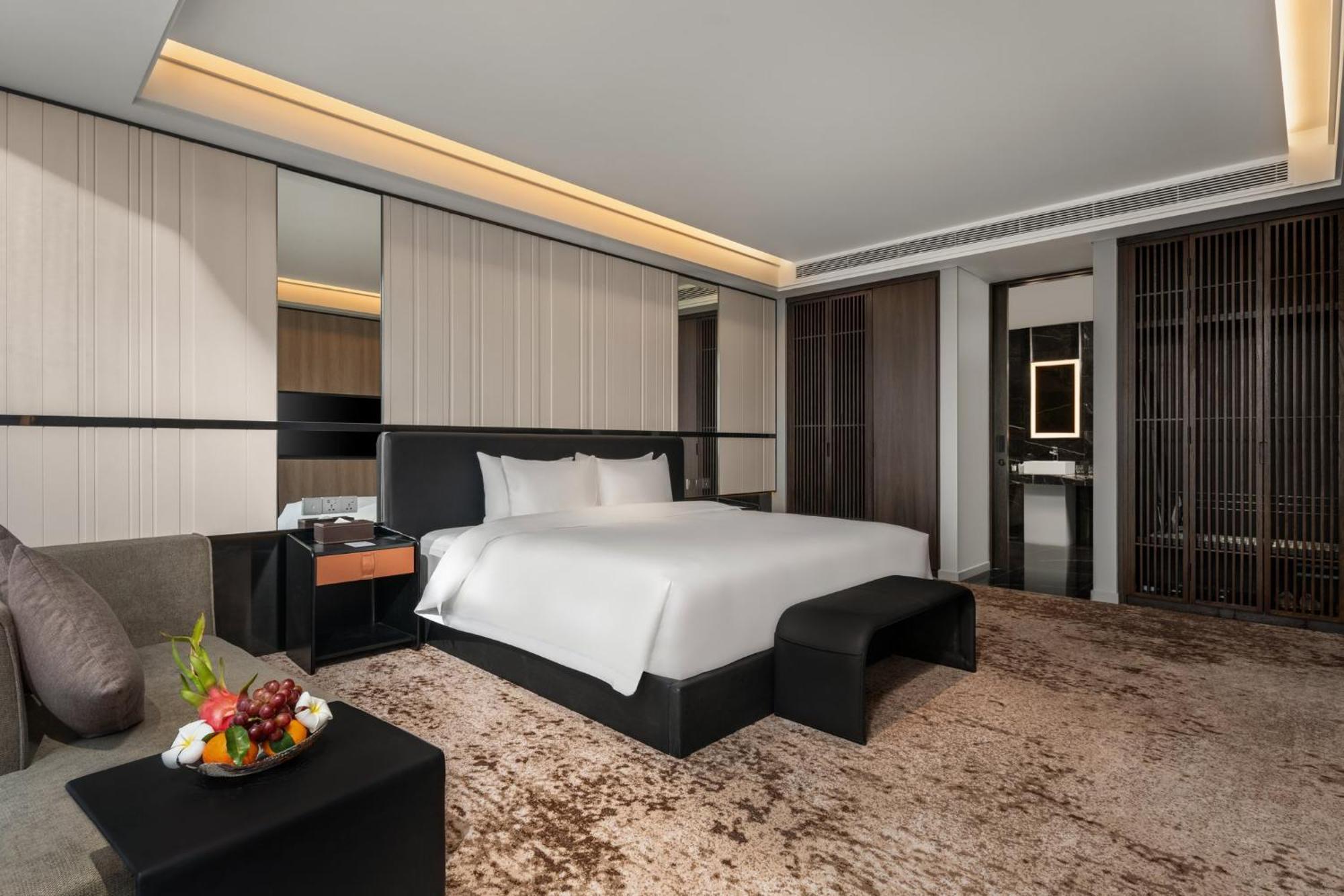Crowne Plaza Danang City Centre By Ihg Экстерьер фото