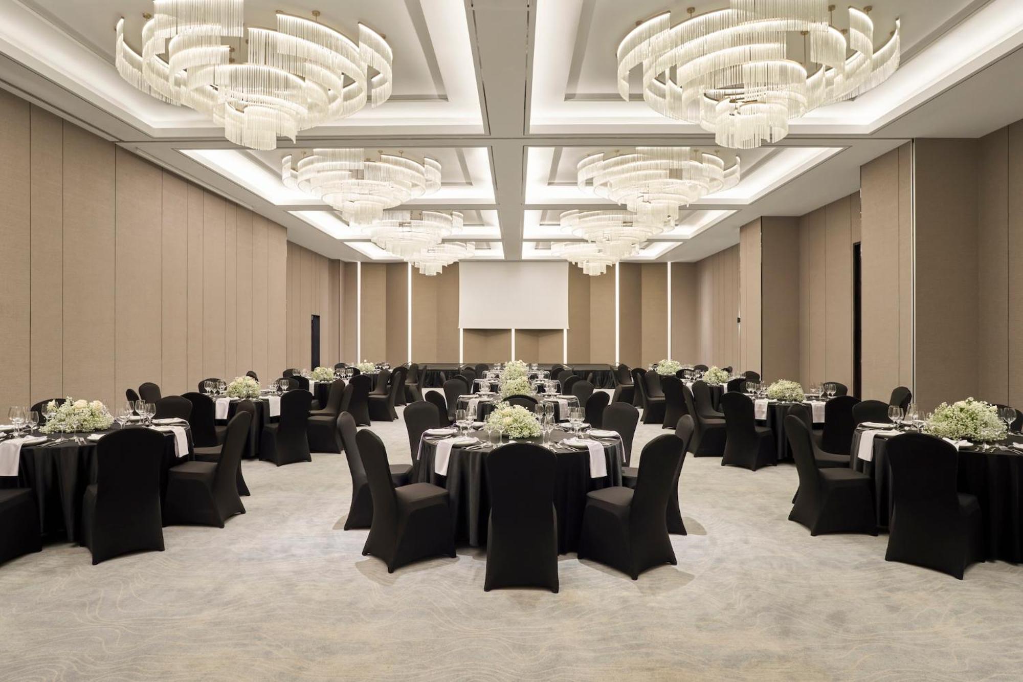 Crowne Plaza Danang City Centre By Ihg Экстерьер фото