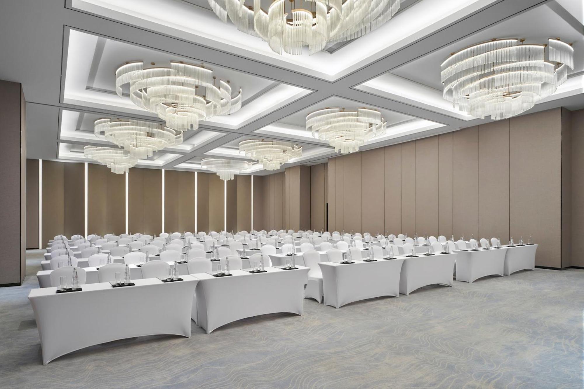 Crowne Plaza Danang City Centre By Ihg Экстерьер фото