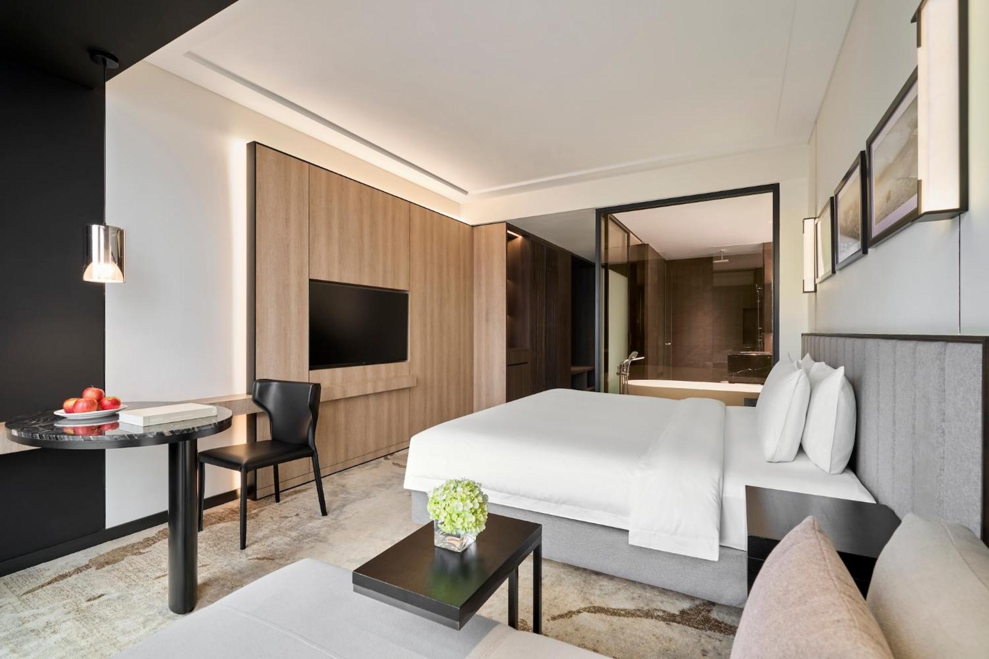 Crowne Plaza Danang City Centre By Ihg Экстерьер фото